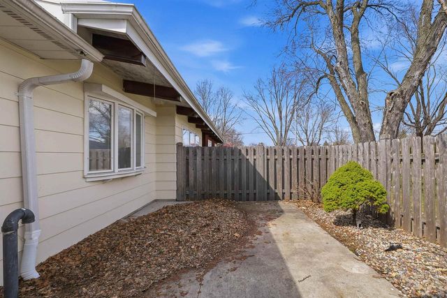 N5954 DEMING PLACE, Fond Du Lac, WI 54935