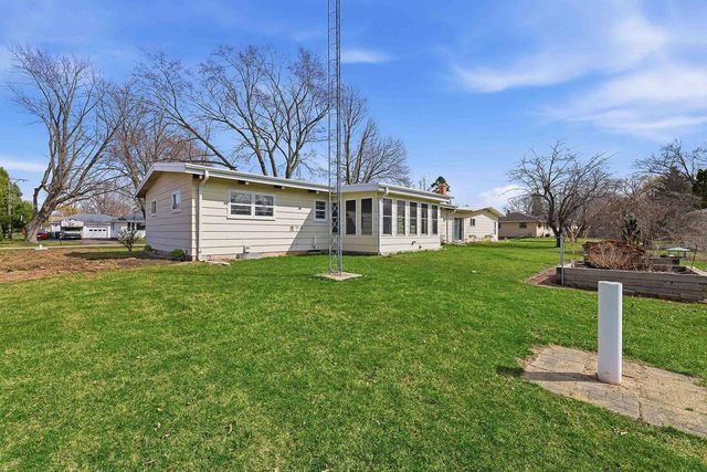 N5954 DEMING PLACE, Fond Du Lac, WI 54935