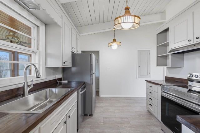 N5954 DEMING PLACE, Fond Du Lac, WI 54935