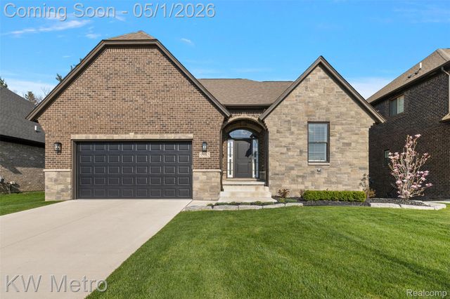 55162 Benson Court, Shelby Charter Township, MI 48316