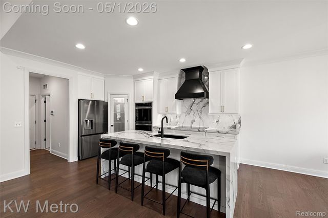 55162 Benson Court, Shelby Charter Township, MI 48316