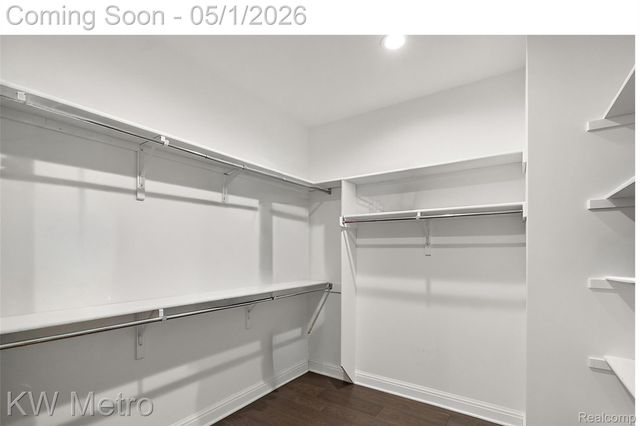 55162 Benson Court, Shelby Charter Township, MI 48316
