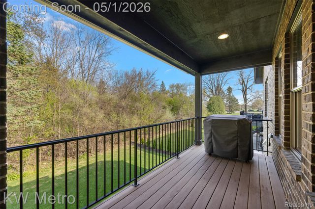 55162 Benson Court, Shelby Charter Township, MI 48316