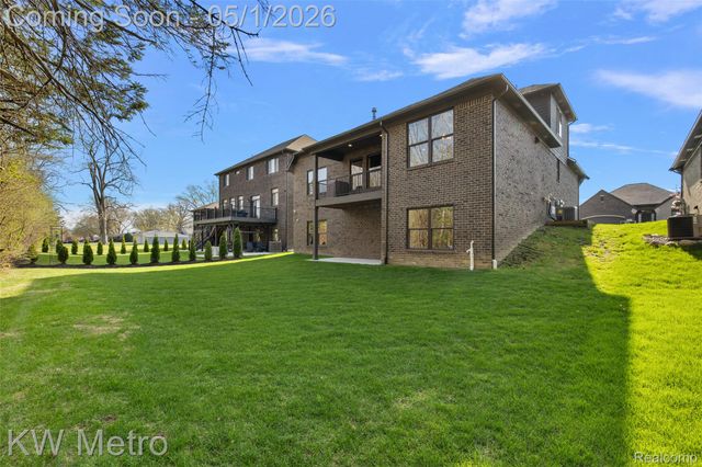 55162 Benson Court, Shelby Charter Township, MI 48316