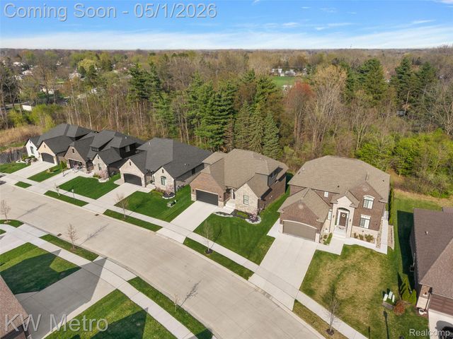 55162 Benson Court, Shelby Charter Township, MI 48316