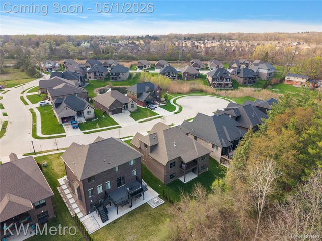 55162 Benson Court, Shelby Charter Township, MI 48316