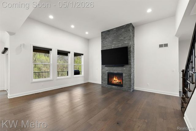 55162 Benson Court, Shelby Charter Township, MI 48316