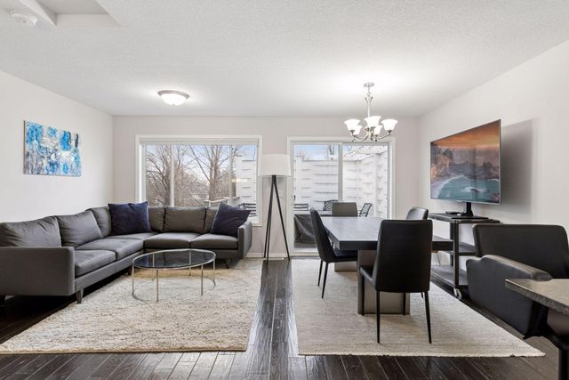 1571 Christie Place, Saint Paul, MN 55106