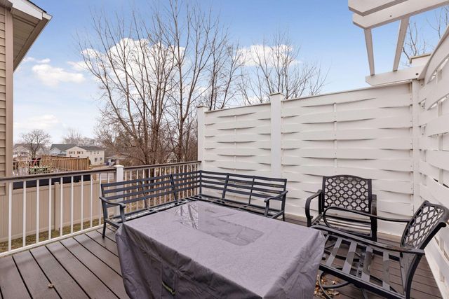 1571 Christie Place, Saint Paul, MN 55106