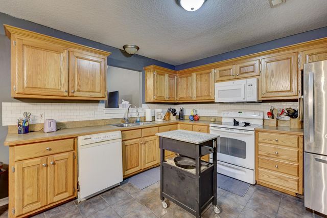 1068 Alexsandra Circle, Oronogo, MO 64855