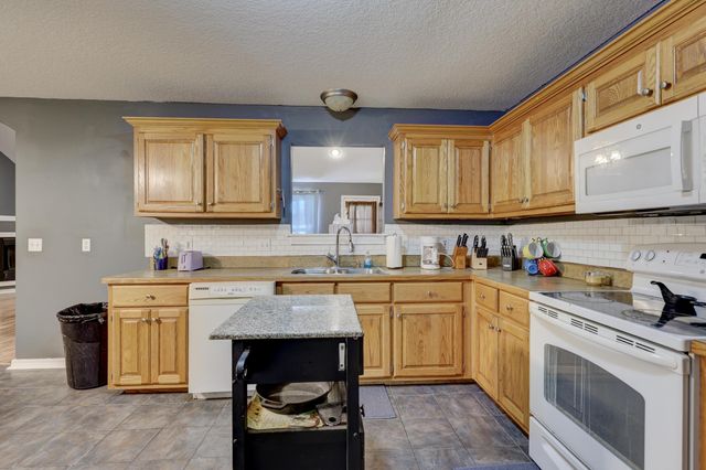 1068 Alexsandra Circle, Oronogo, MO 64855