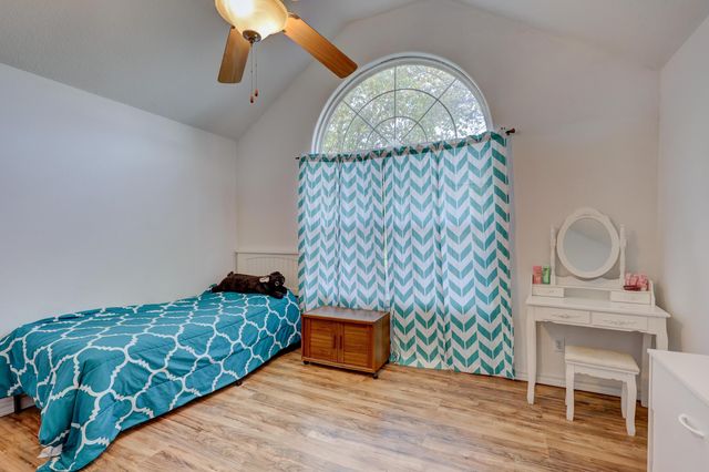 1068 Alexsandra Circle, Oronogo, MO 64855