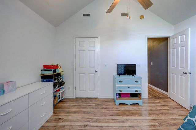 1068 Alexsandra Circle, Oronogo, MO 64855