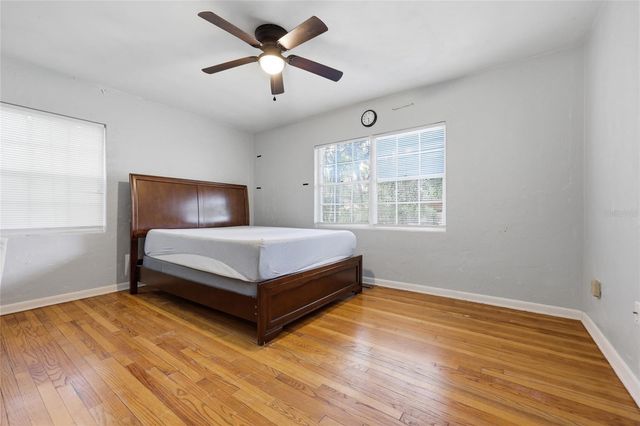 3037 NW 1ST AVENUE, Gainesville, FL 32607