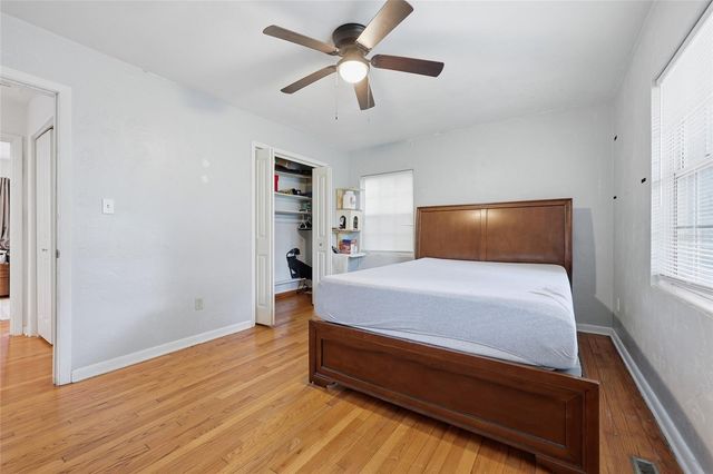3037 NW 1ST AVENUE, Gainesville, FL 32607