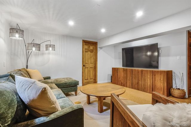 23646 Genesee Village Road, Golden, CO 80401