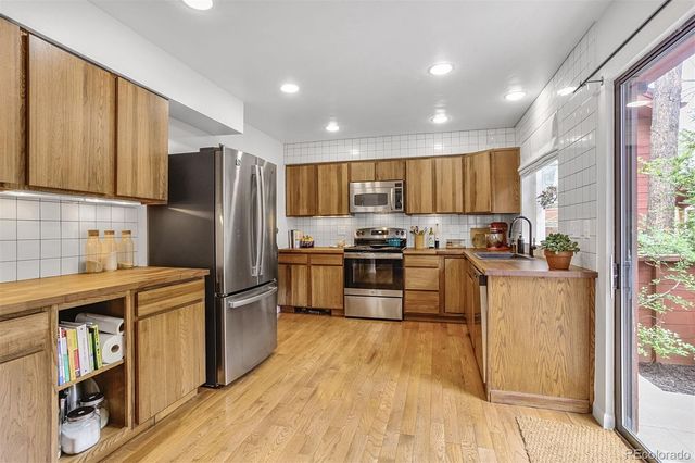 23646 Genesee Village Road, Golden, CO 80401