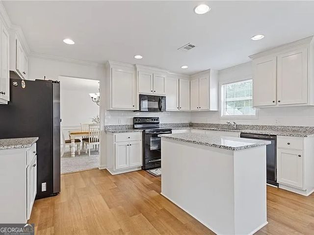 796 Pinnacle Drive, Winder, GA 30680