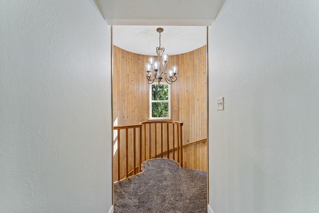 1630 Powell Creek Road, Williams, OR 97544