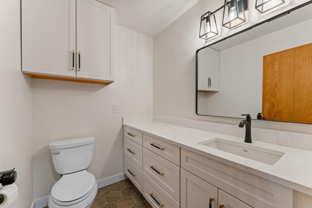 1630 Powell Creek Road, Williams, OR 97544