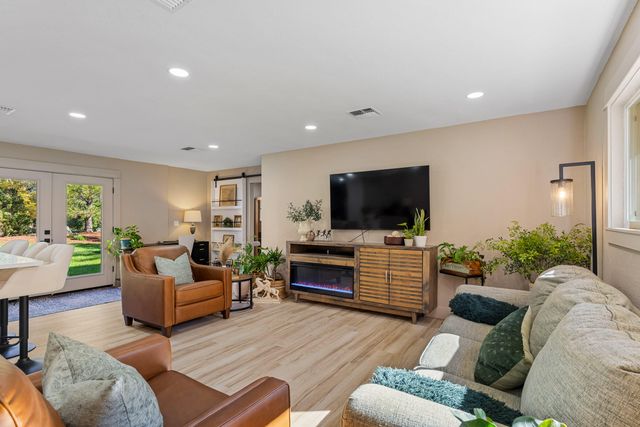 1630 Powell Creek Road, Williams, OR 97544