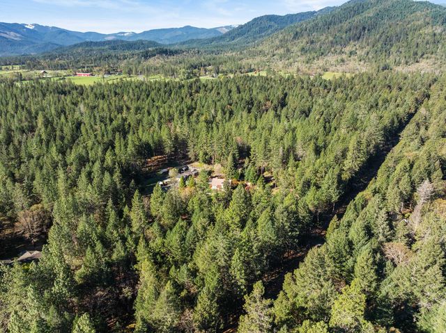 1630 Powell Creek Road, Williams, OR 97544