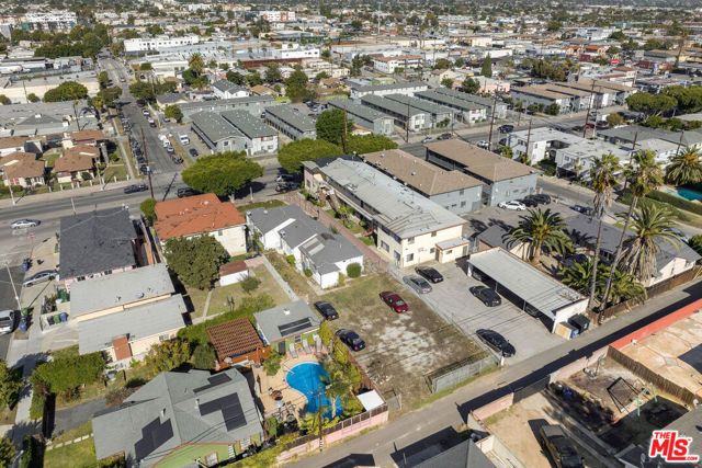 3520 W Florence Avenue, Los Angeles, CA 90043