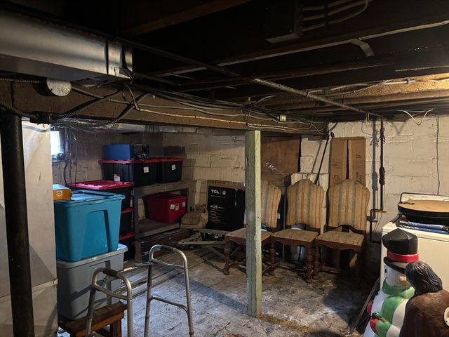 177 Jamaica St, Springfield, MA 01119