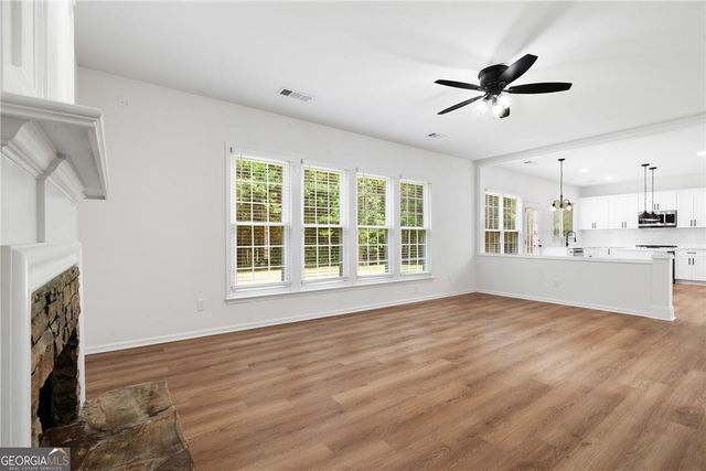 235 Gaines Oak Way, Suwanee, GA 30024