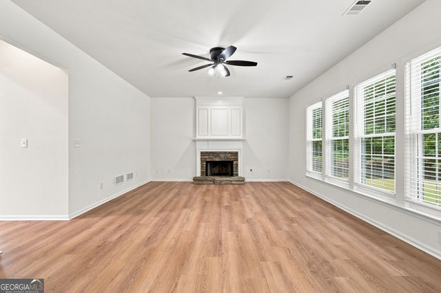 235 Gaines Oak Way, Suwanee, GA 30024