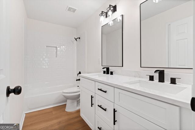 235 Gaines Oak Way, Suwanee, GA 30024