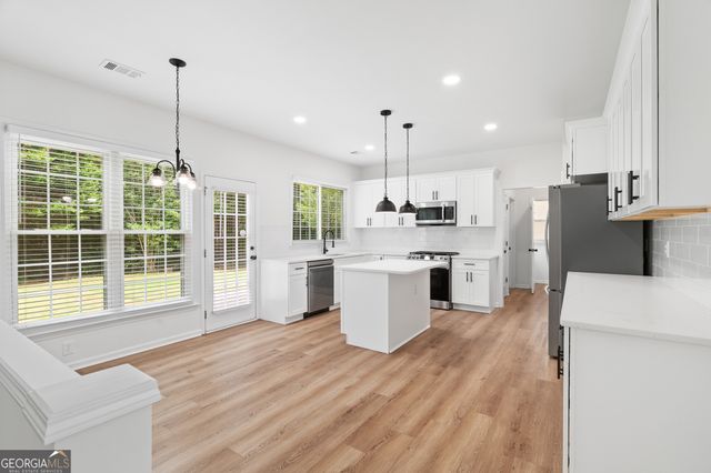 235 Gaines Oak Way, Suwanee, GA 30024