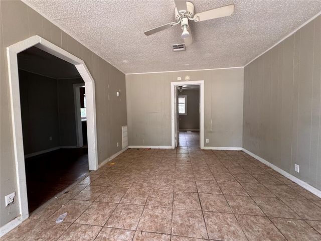 2632 SW 33rd Street, Oklahoma City, OK 73119