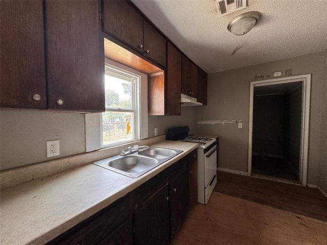 2632 SW 33rd Street, Oklahoma City, OK 73119