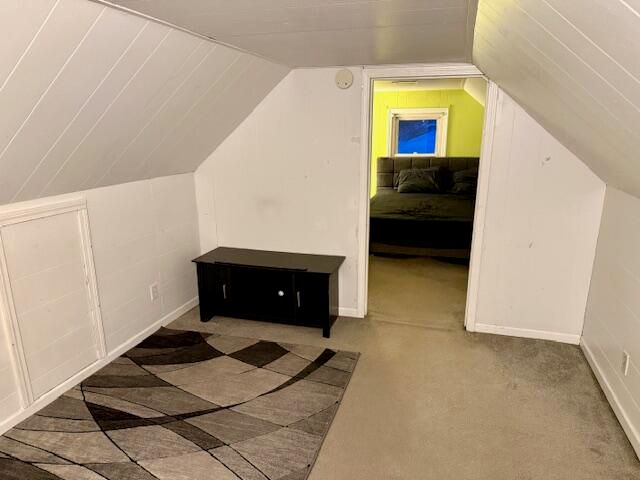 1240 E Hile Road, Norton Shores, MI 49441