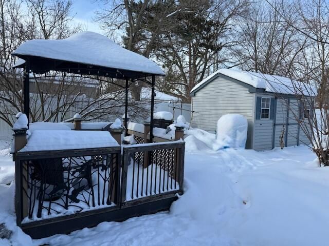 1240 E Hile Road, Norton Shores, MI 49441