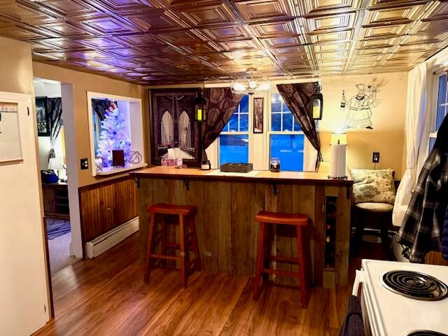 1240 E Hile Road, Norton Shores, MI 49441