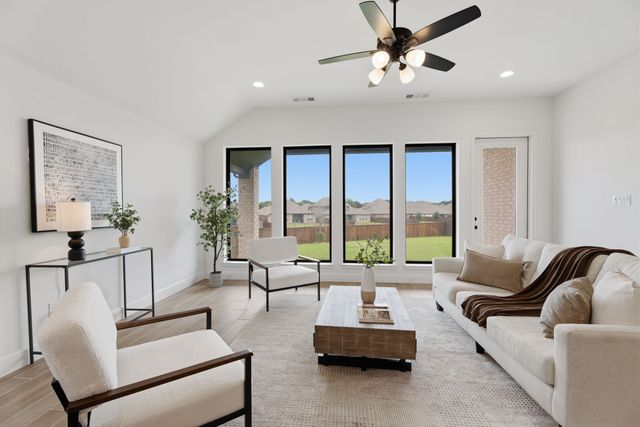 1321 Old Rocksprings Pass, Mansfield, TX 76063