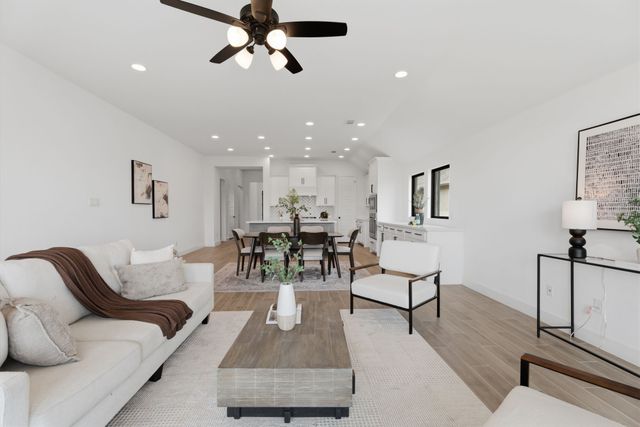 1321 Old Rocksprings Pass, Mansfield, TX 76063