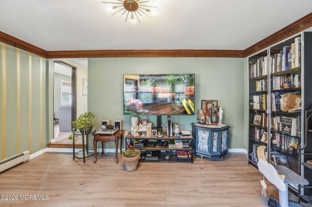 884 Monmouth Road, Cream Ridge, NJ 08514