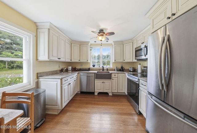 884 Monmouth Road, Cream Ridge, NJ 08514