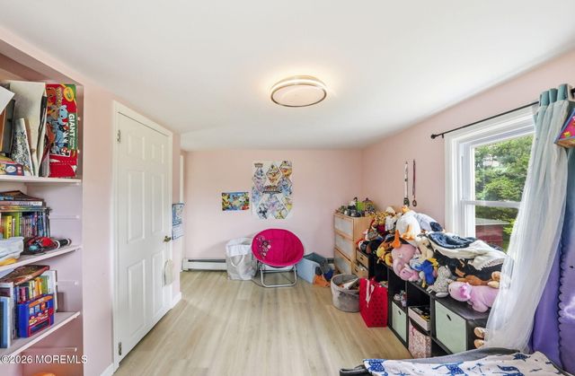 884 Monmouth Road, Cream Ridge, NJ 08514