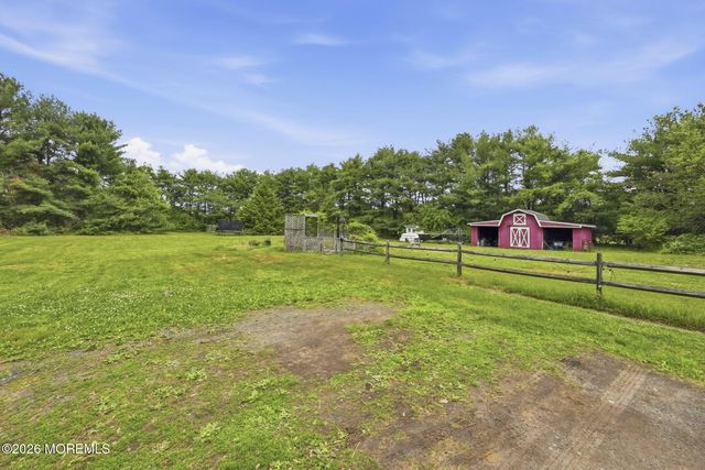 884 Monmouth Road, Cream Ridge, NJ 08514