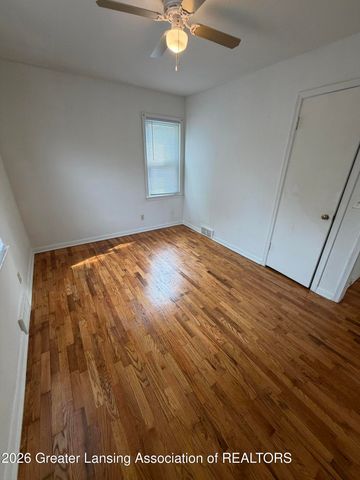3605 W Holmes Road, Lansing, MI 48911