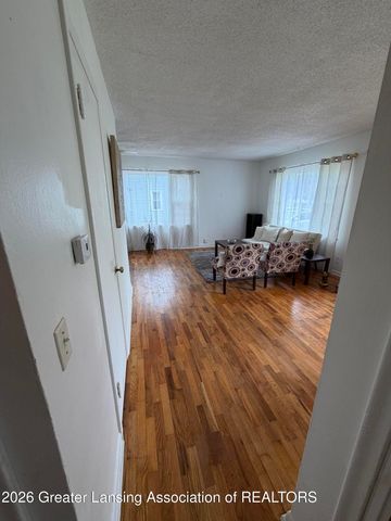 3605 W Holmes Road, Lansing, MI 48911