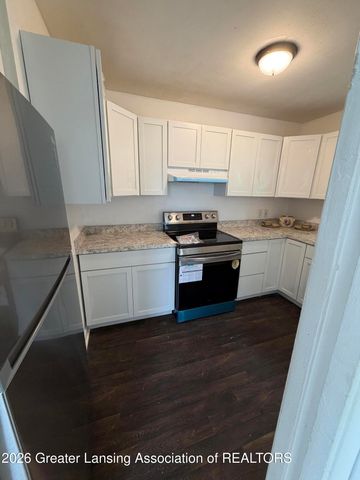3605 W Holmes Road, Lansing, MI 48911
