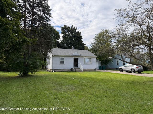 3605 W Holmes Road, Lansing, MI 48911