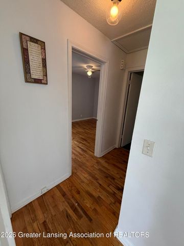 3605 W Holmes Road, Lansing, MI 48911