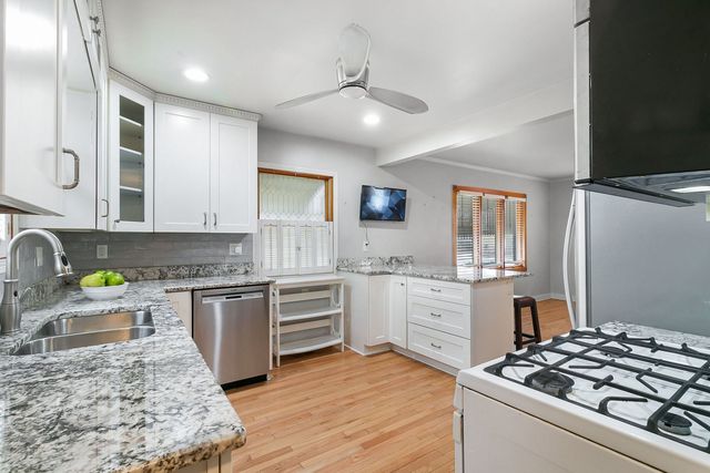 4539 Clyde Avenue, Lyons, IL 60534