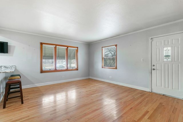 4539 Clyde Avenue, Lyons, IL 60534